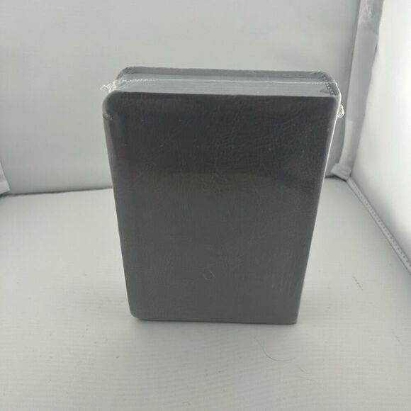 La Biblia Traduccion Del Nuevo Mundo New Bible - Picture 2 of 4